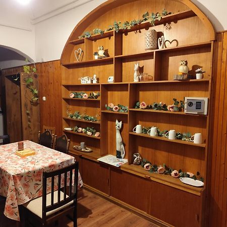 מלון אגר Bazilika Vendeghaz מראה חיצוני תמונה